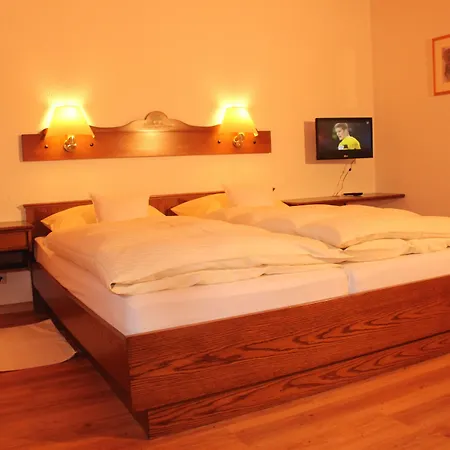 Hotel Gloecklehof 3*