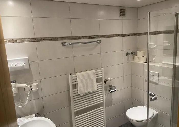 Gloecklehof Hotell 3*